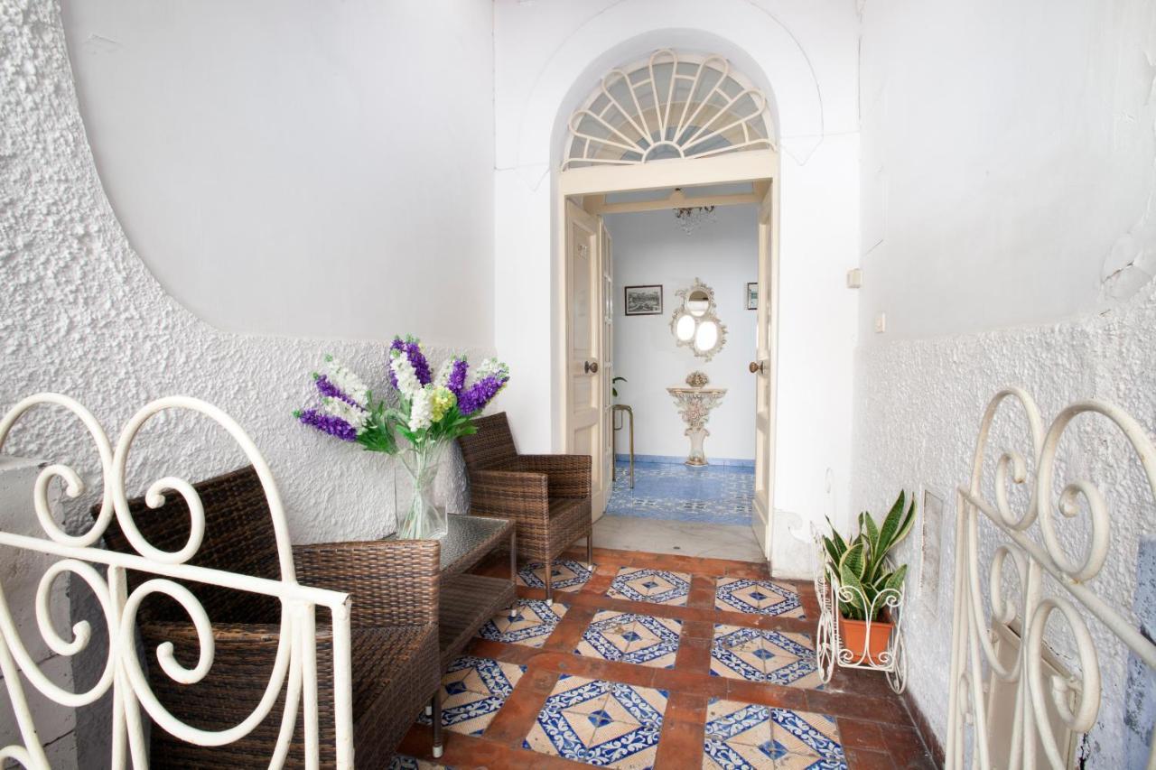 Piazza Tasso B&B Relais Sorrento Exterior foto