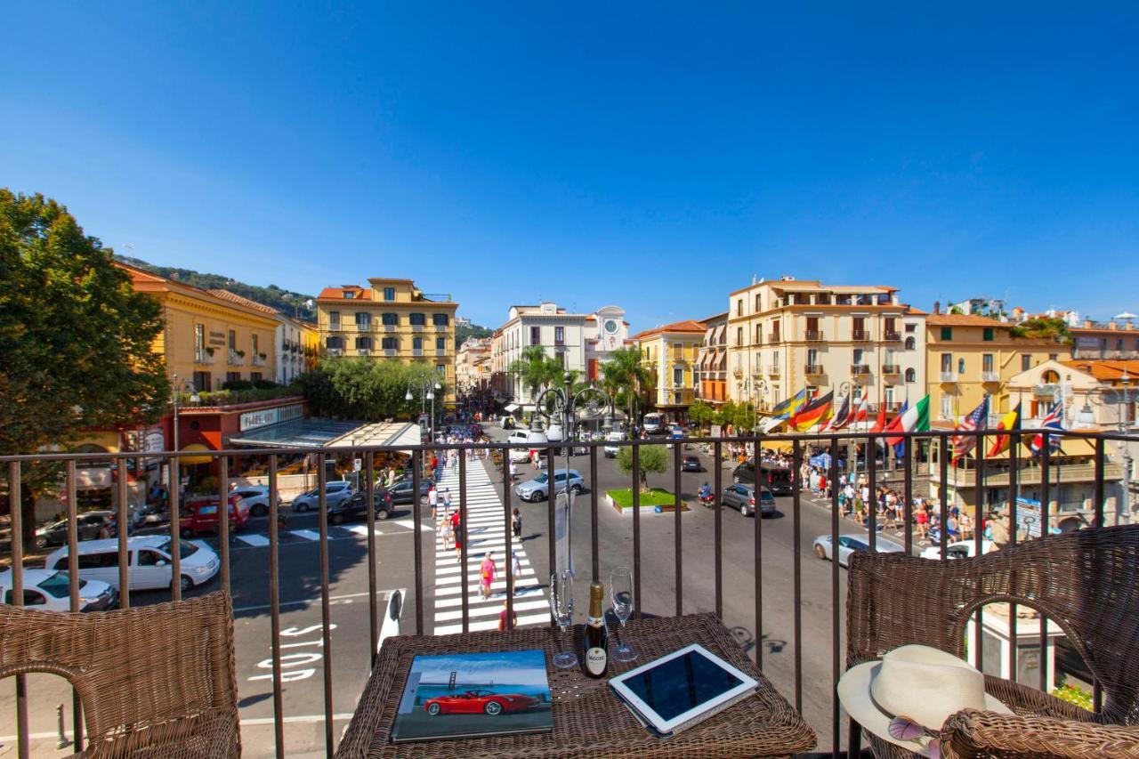 Piazza Tasso B&B Relais Sorrento Exterior foto