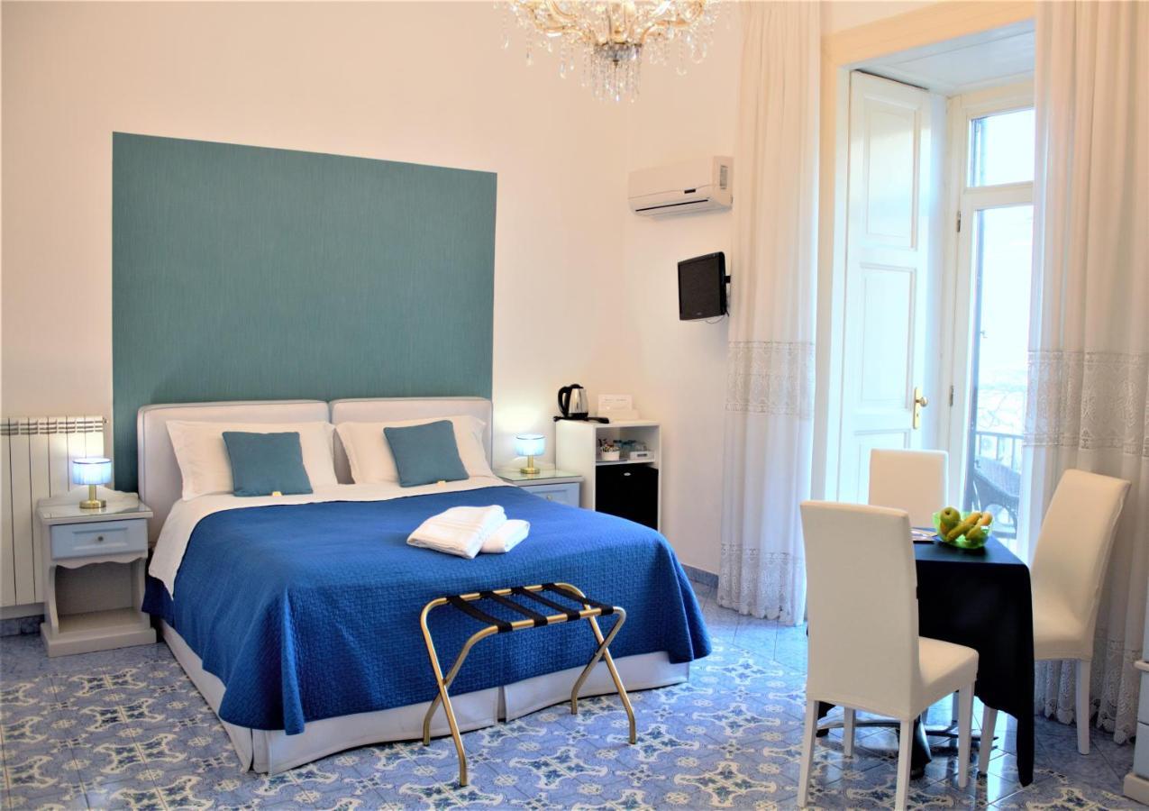 Piazza Tasso B&B Relais Sorrento Exterior foto